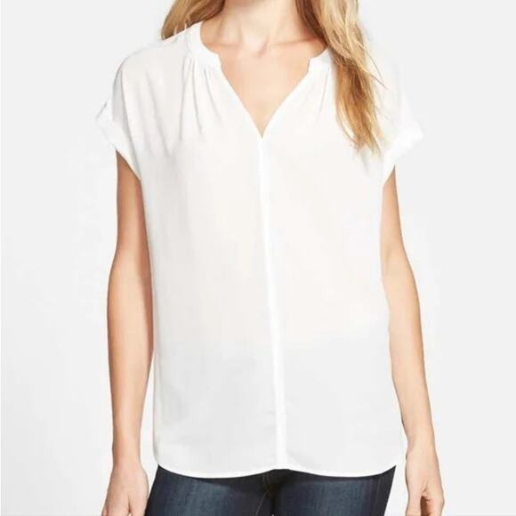 Pleione Tops - Pleione Ivory Short-Sleeve High-Low Split-Neck Mixed-Media Tee Size Medium